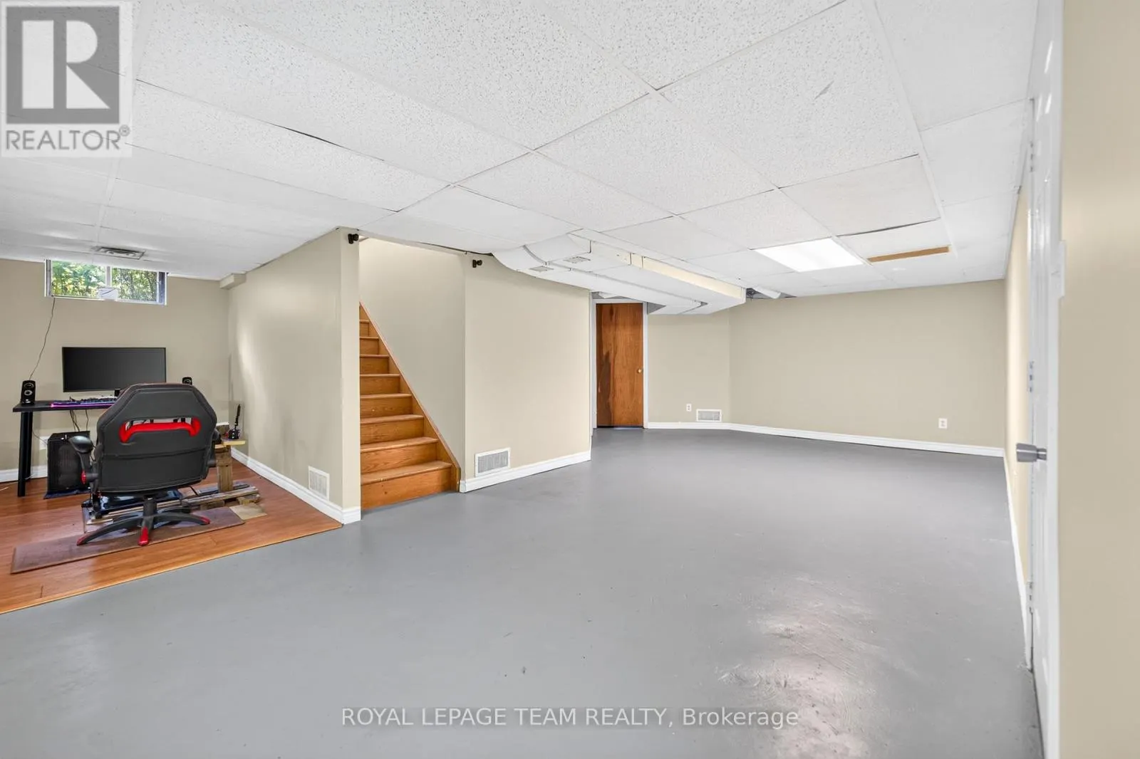 2506 ROLLIN ROAD