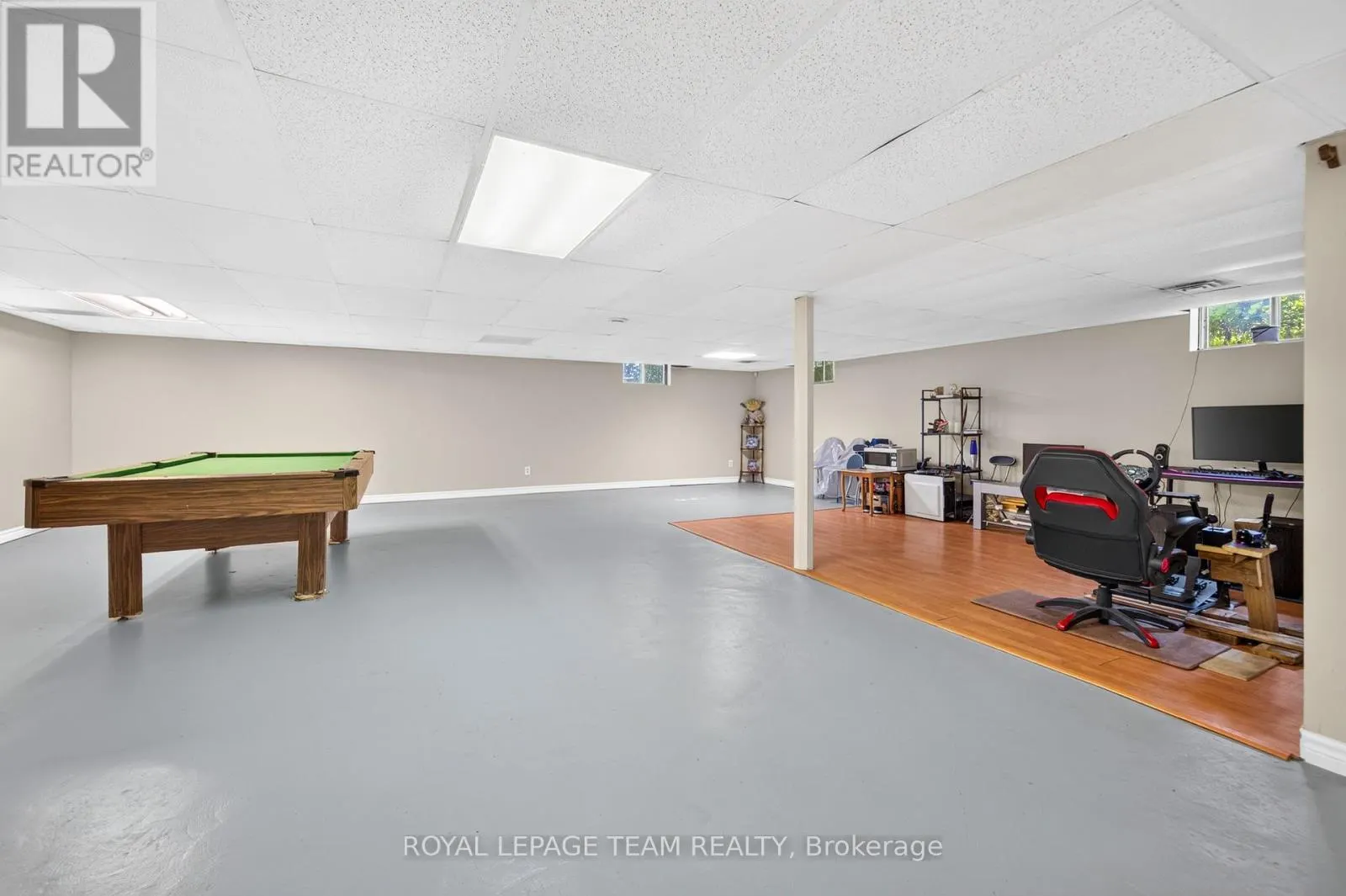 2506 ROLLIN ROAD