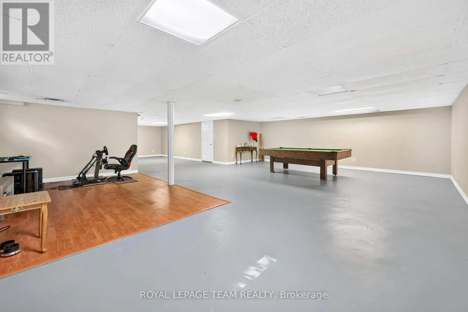 2506 ROLLIN ROAD
