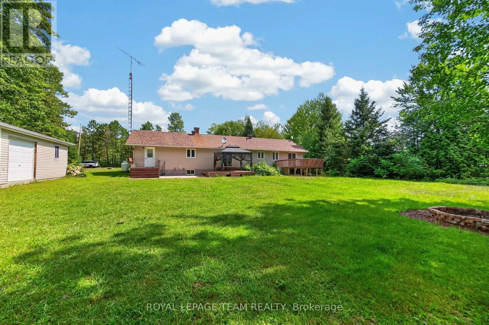 2506 ROLLIN ROAD
