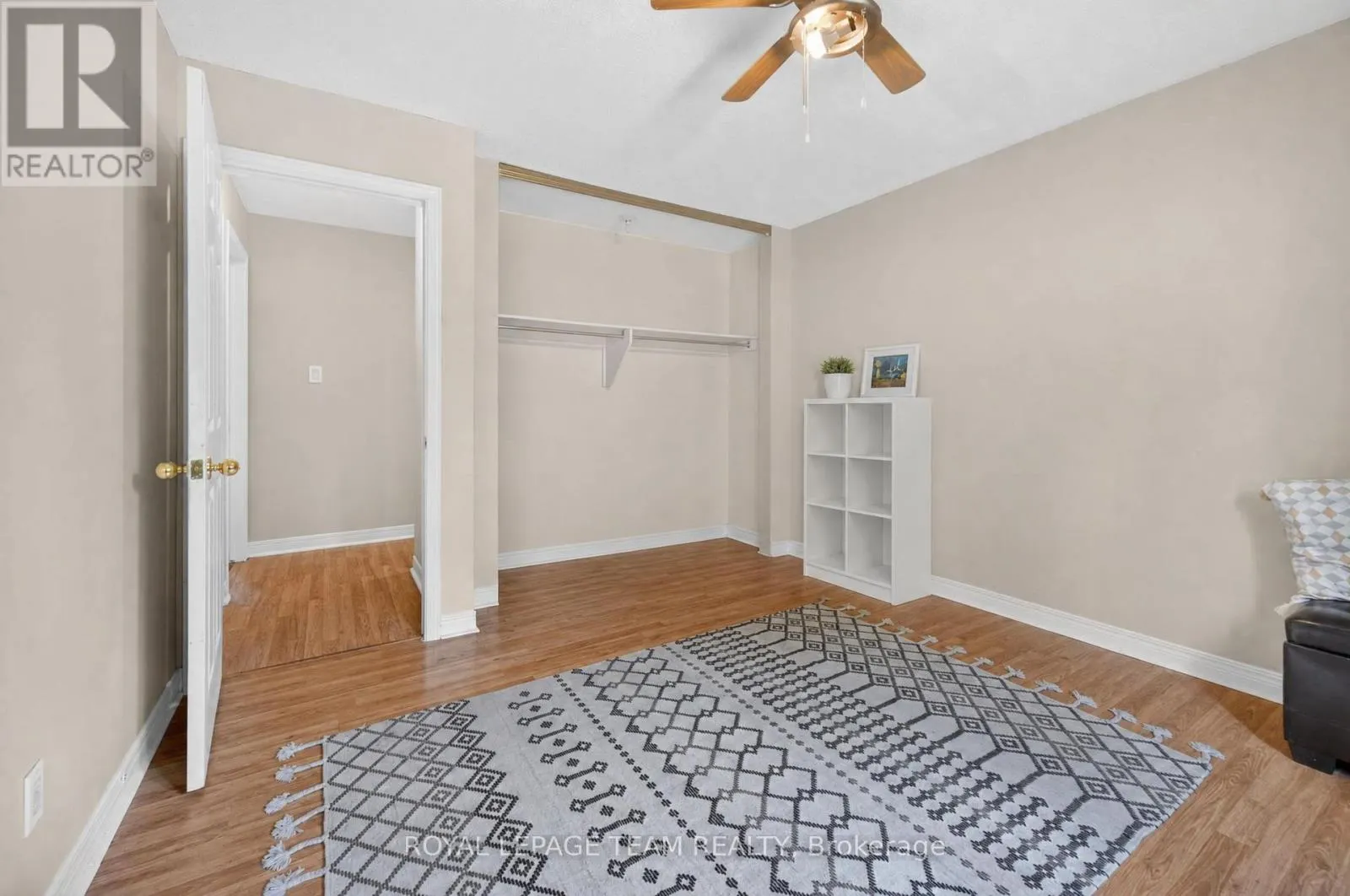 2506 ROLLIN ROAD