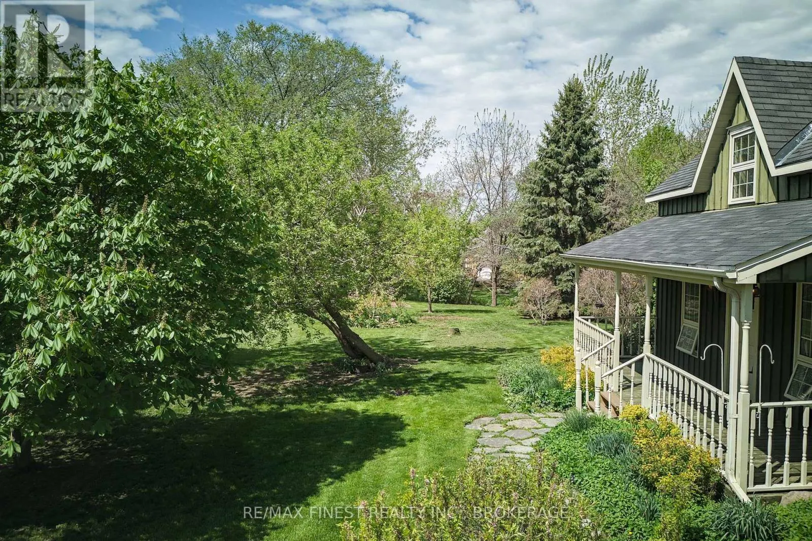 9910 FRONT ROAD