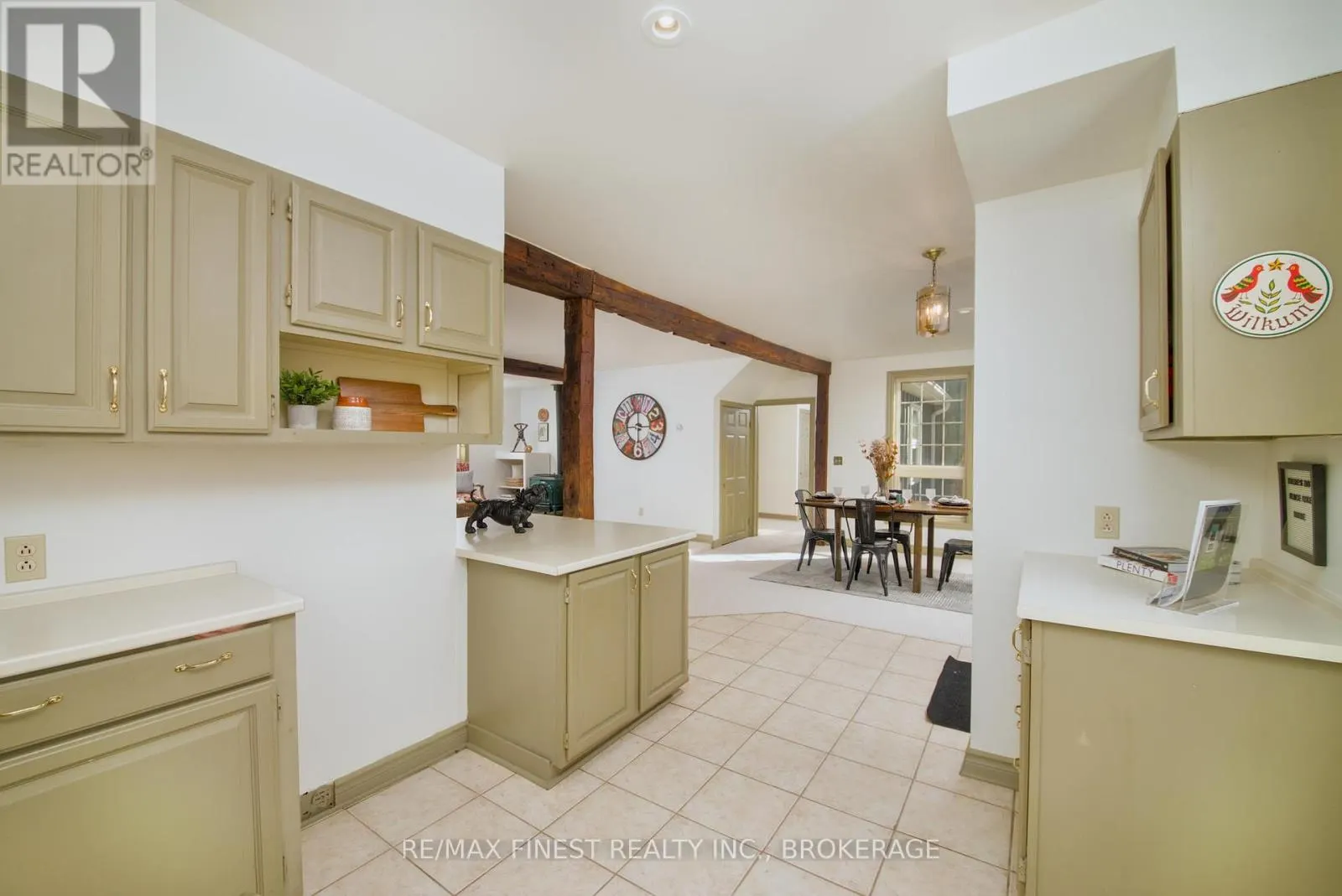 9910 FRONT ROAD