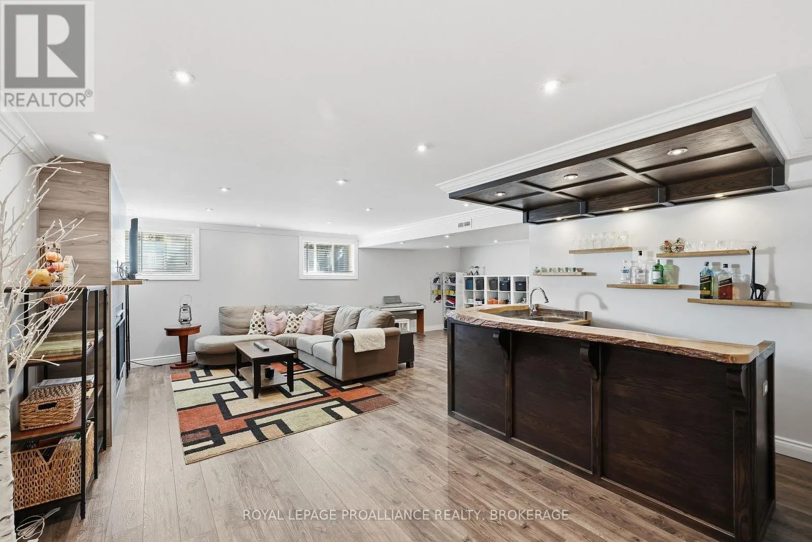 1369 WATERSIDE WAY