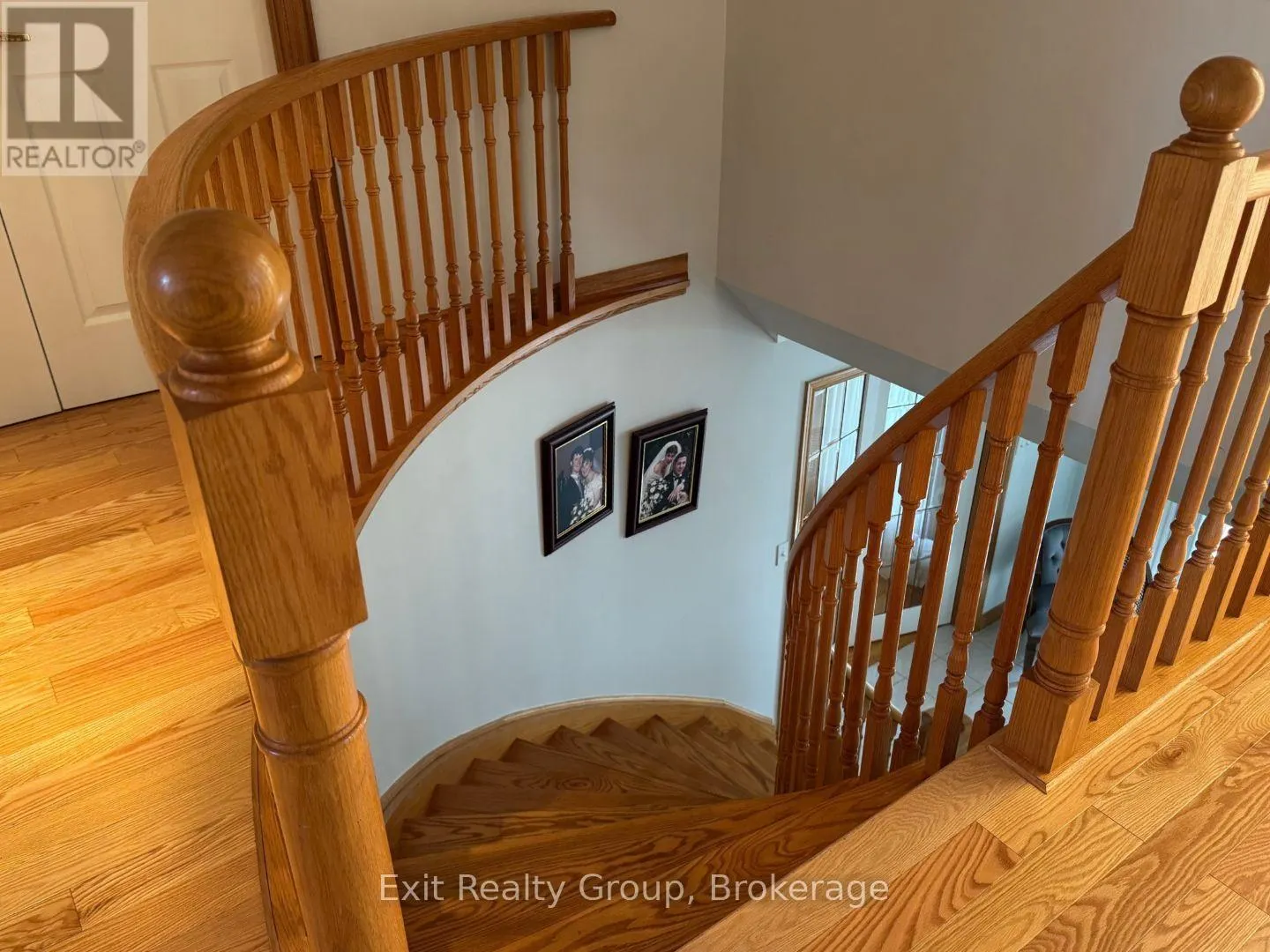 17 BRIDLEWOOD LANE