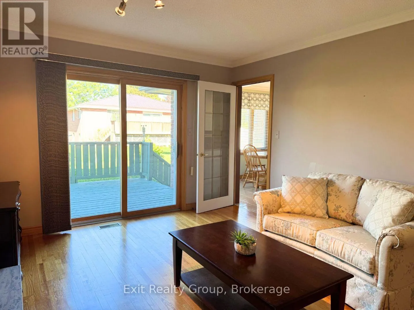 17 BRIDLEWOOD LANE