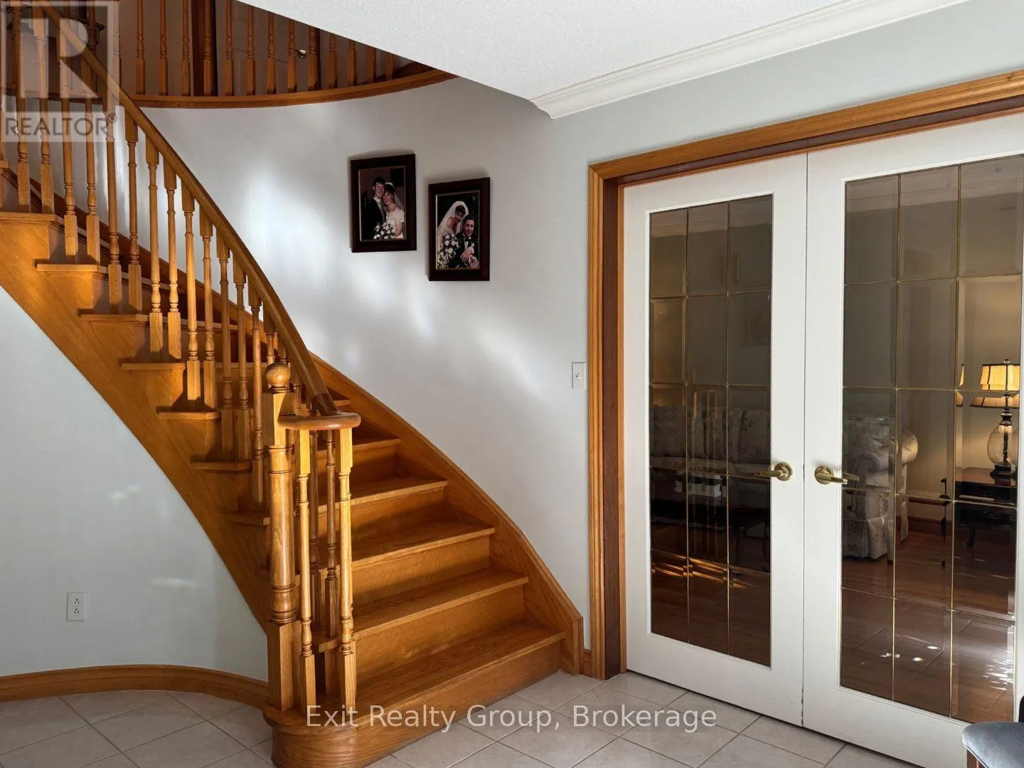17 BRIDLEWOOD LANE