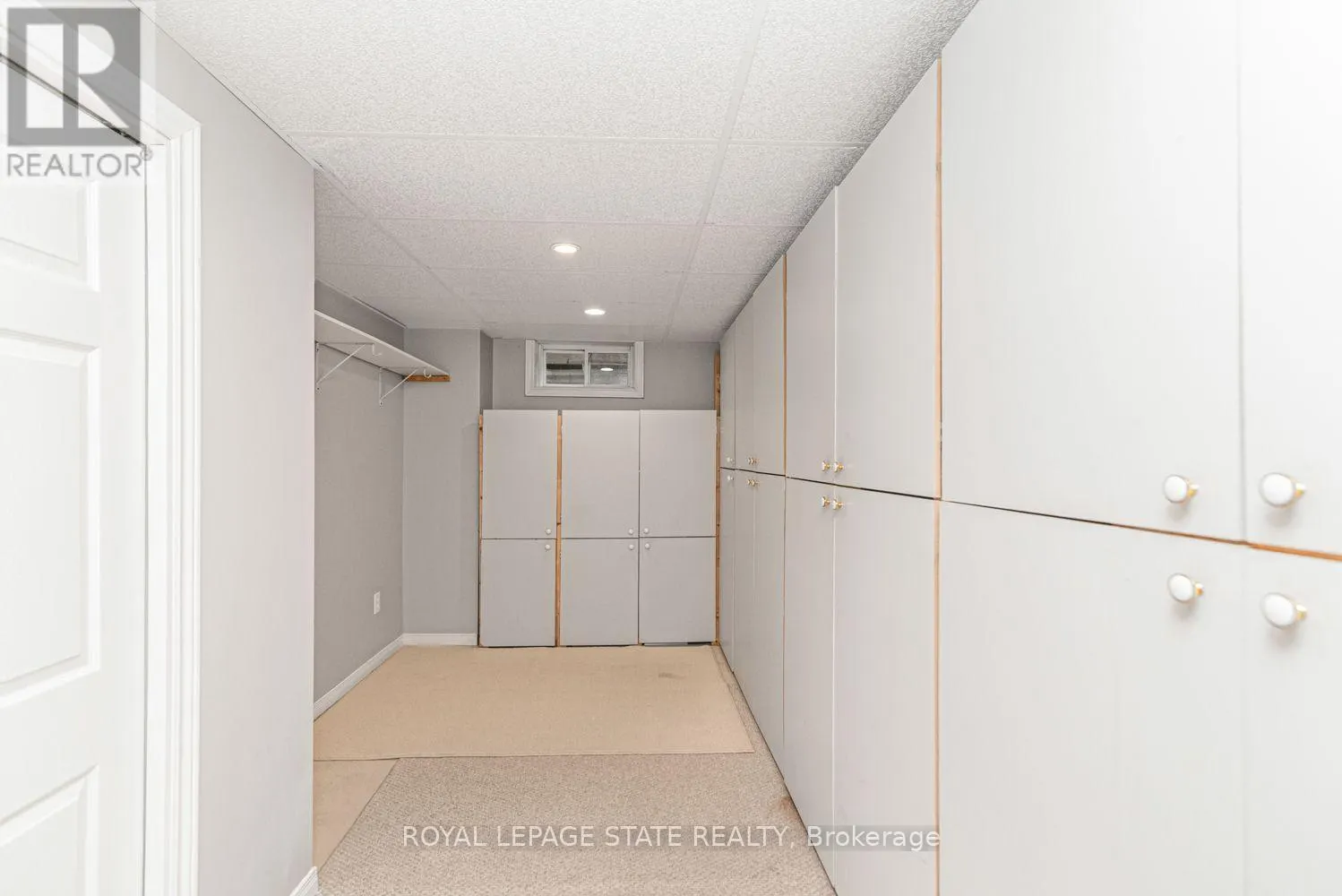 10 RICHVIEW DRIVE
