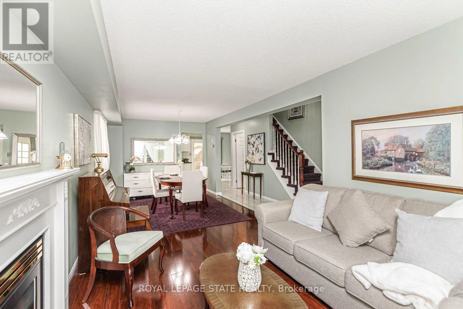 10 RICHVIEW DRIVE