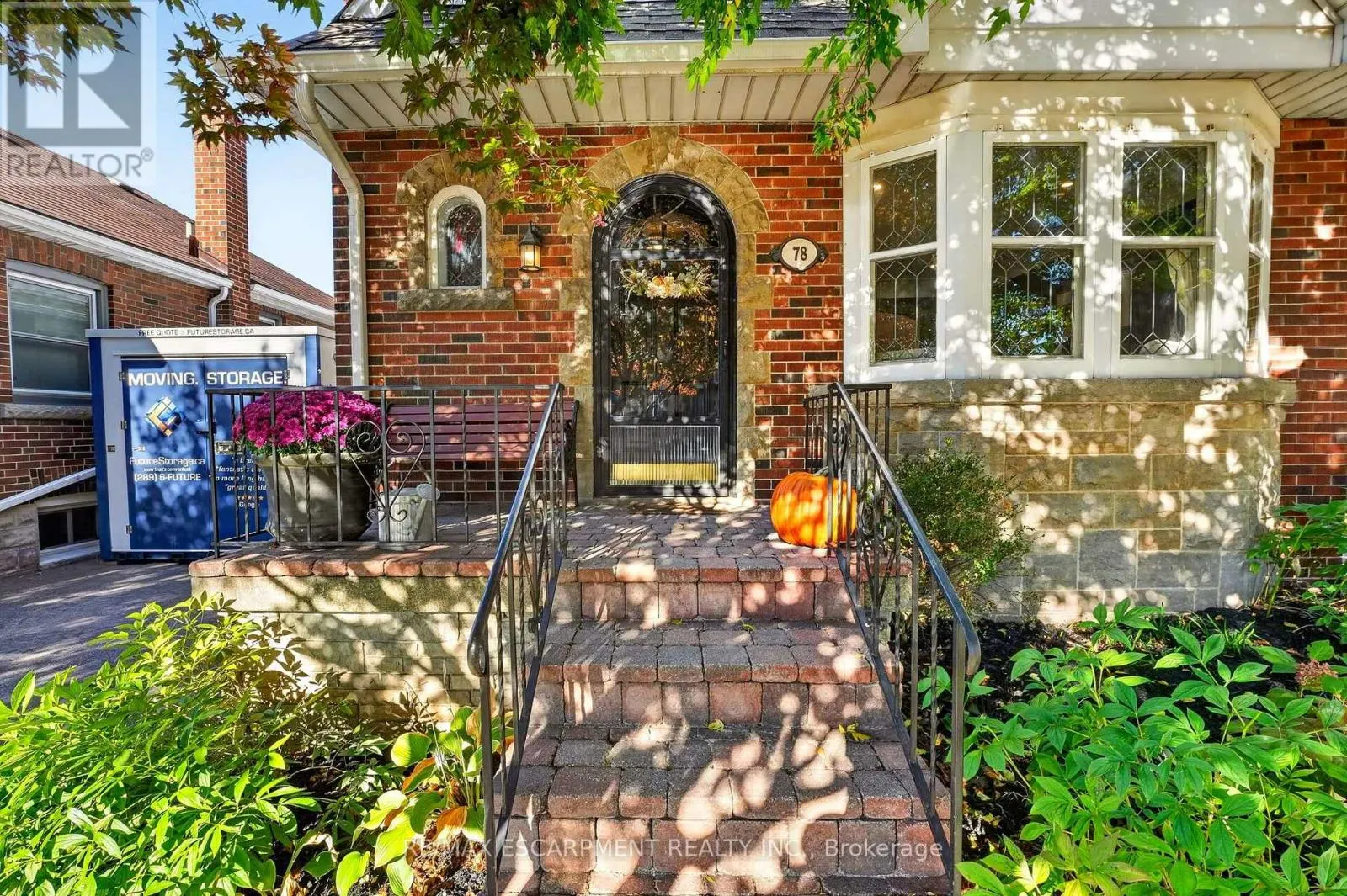 78 CAMERON AVENUE S