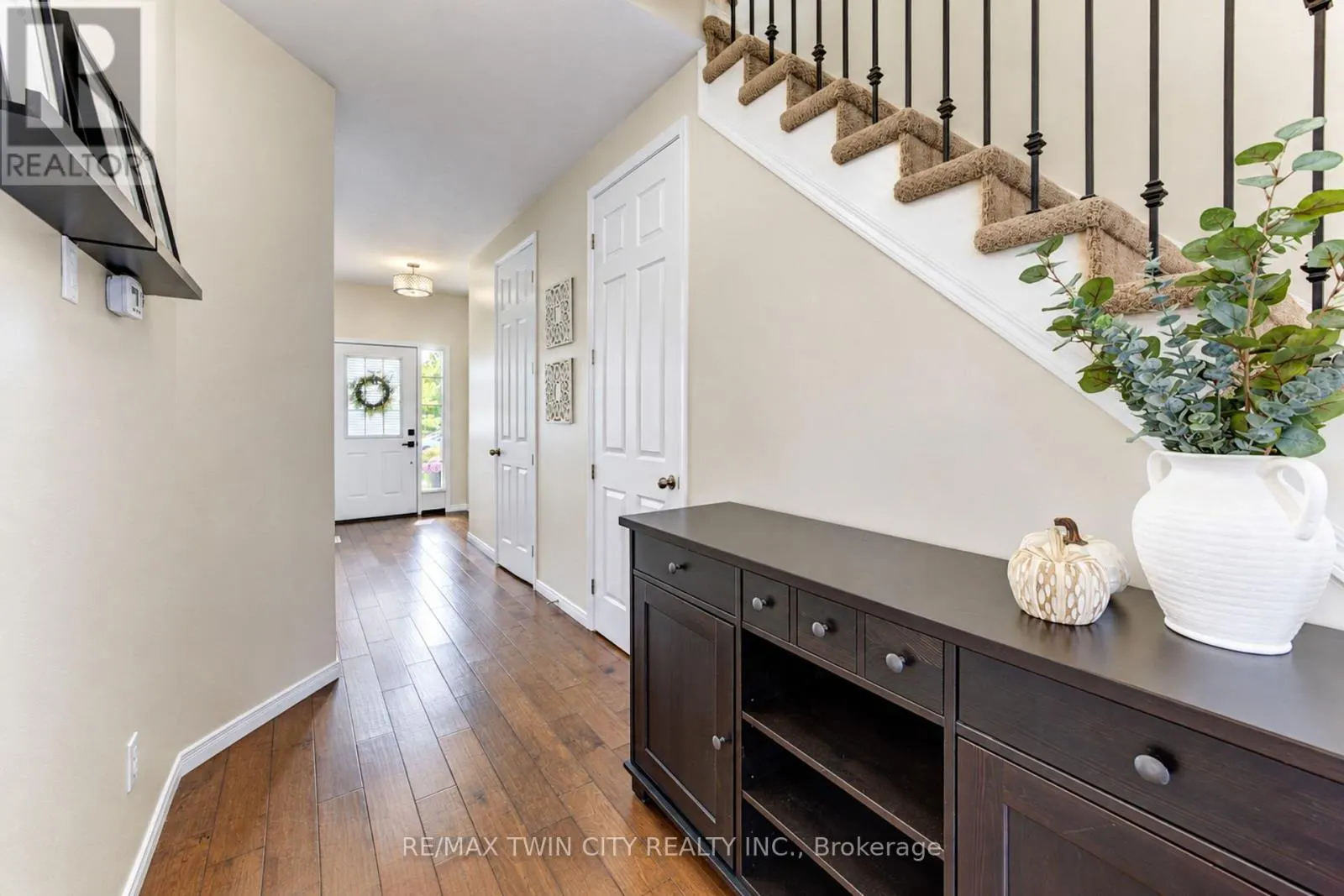 541 BRITTANIA CRESCENT