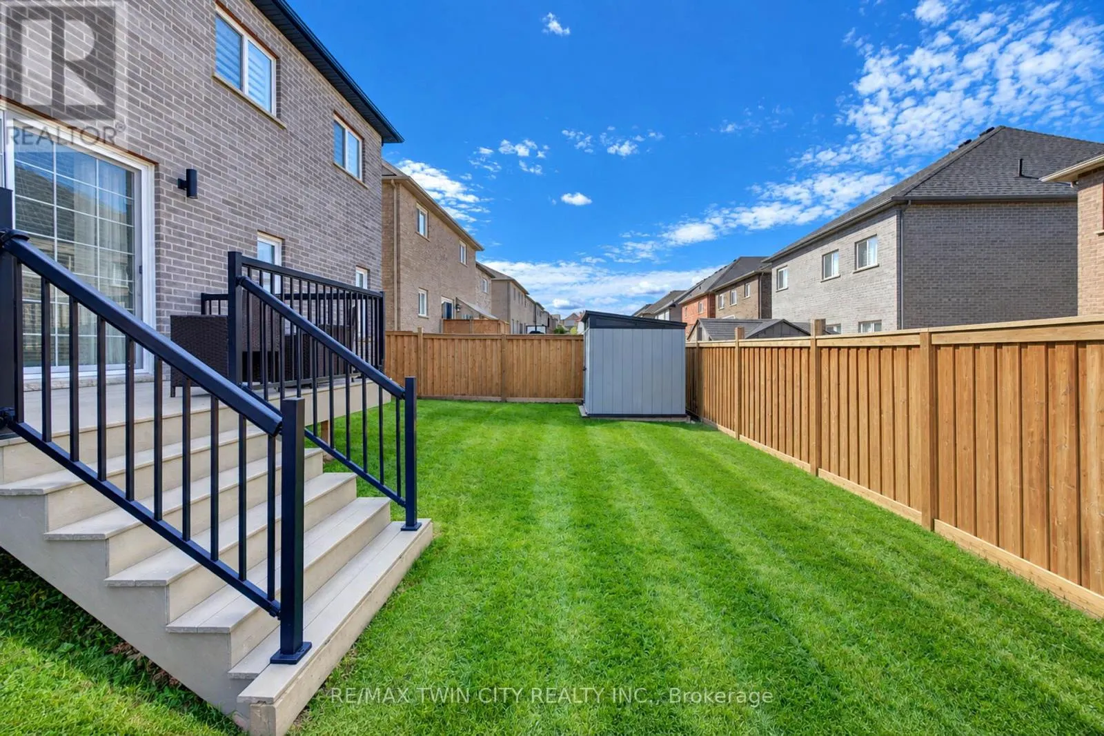 541 BRITTANIA CRESCENT