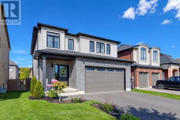 541 BRITTANIA CRESCENT