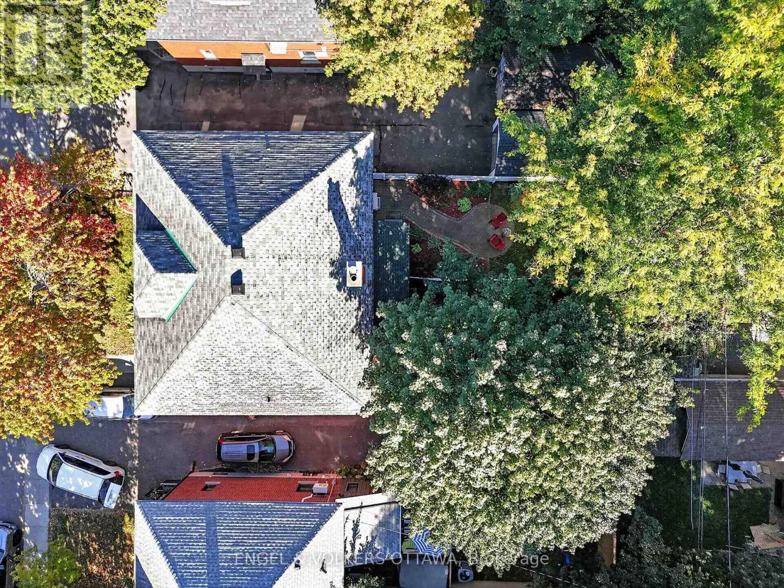 122 RENFREW AVENUE