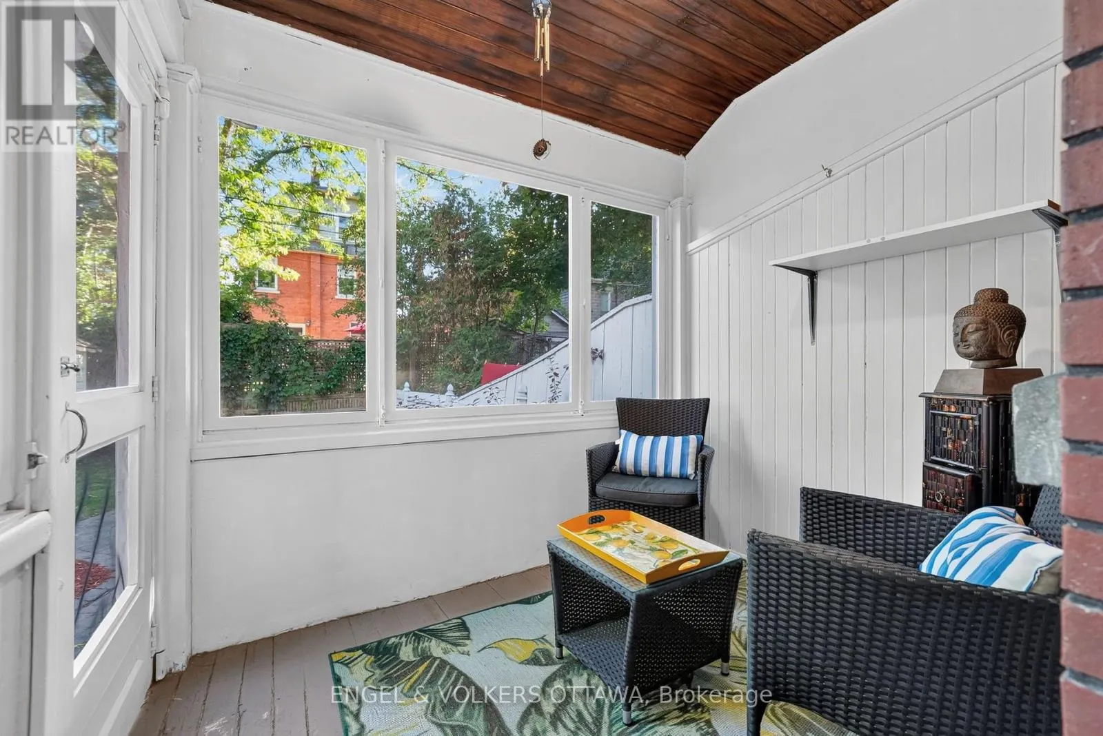 122 RENFREW AVENUE