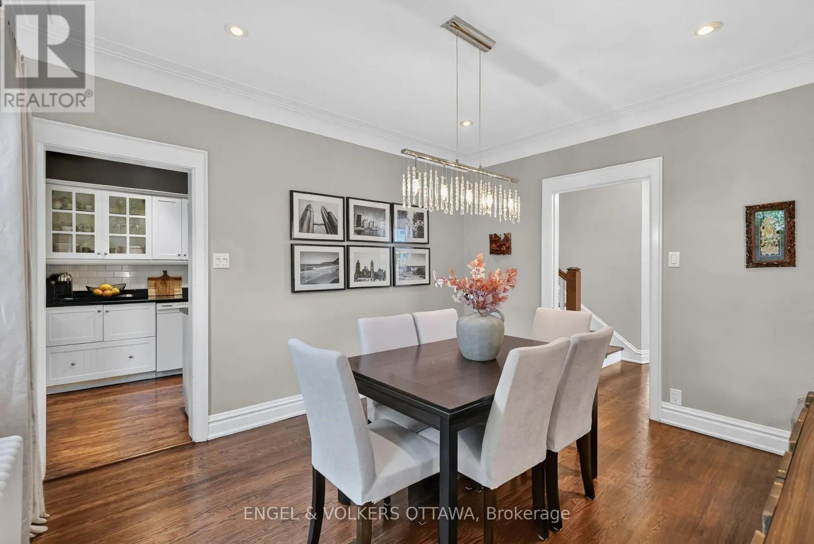 122 RENFREW AVENUE
