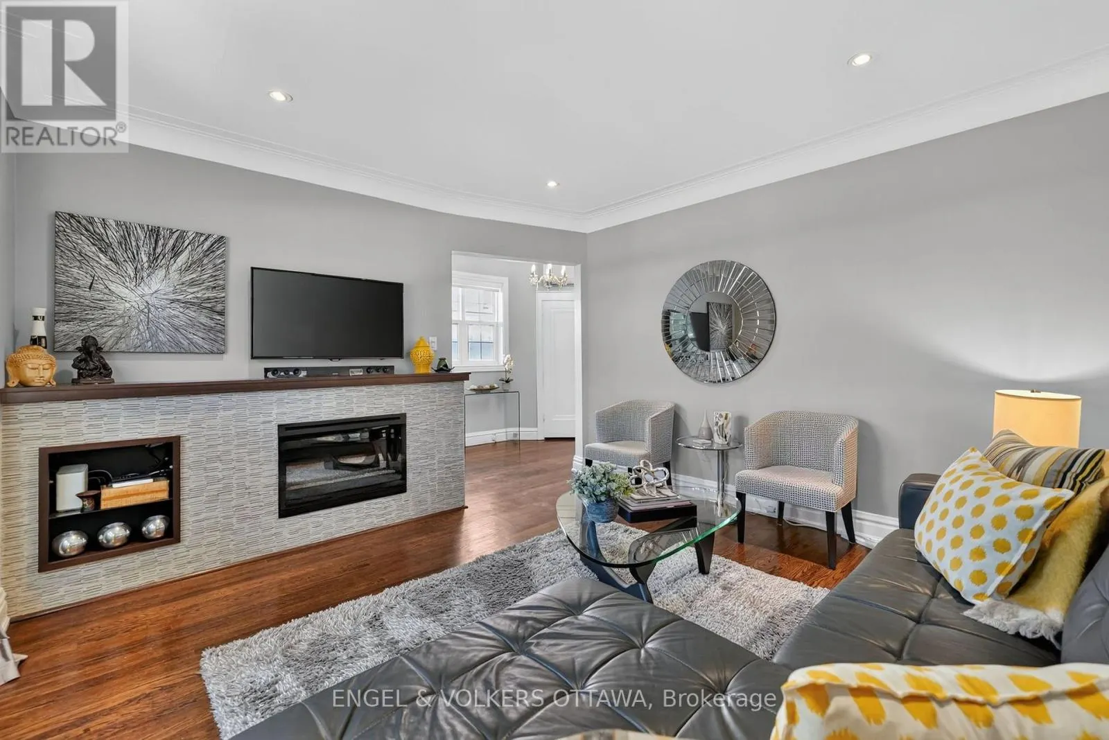 122 RENFREW AVENUE