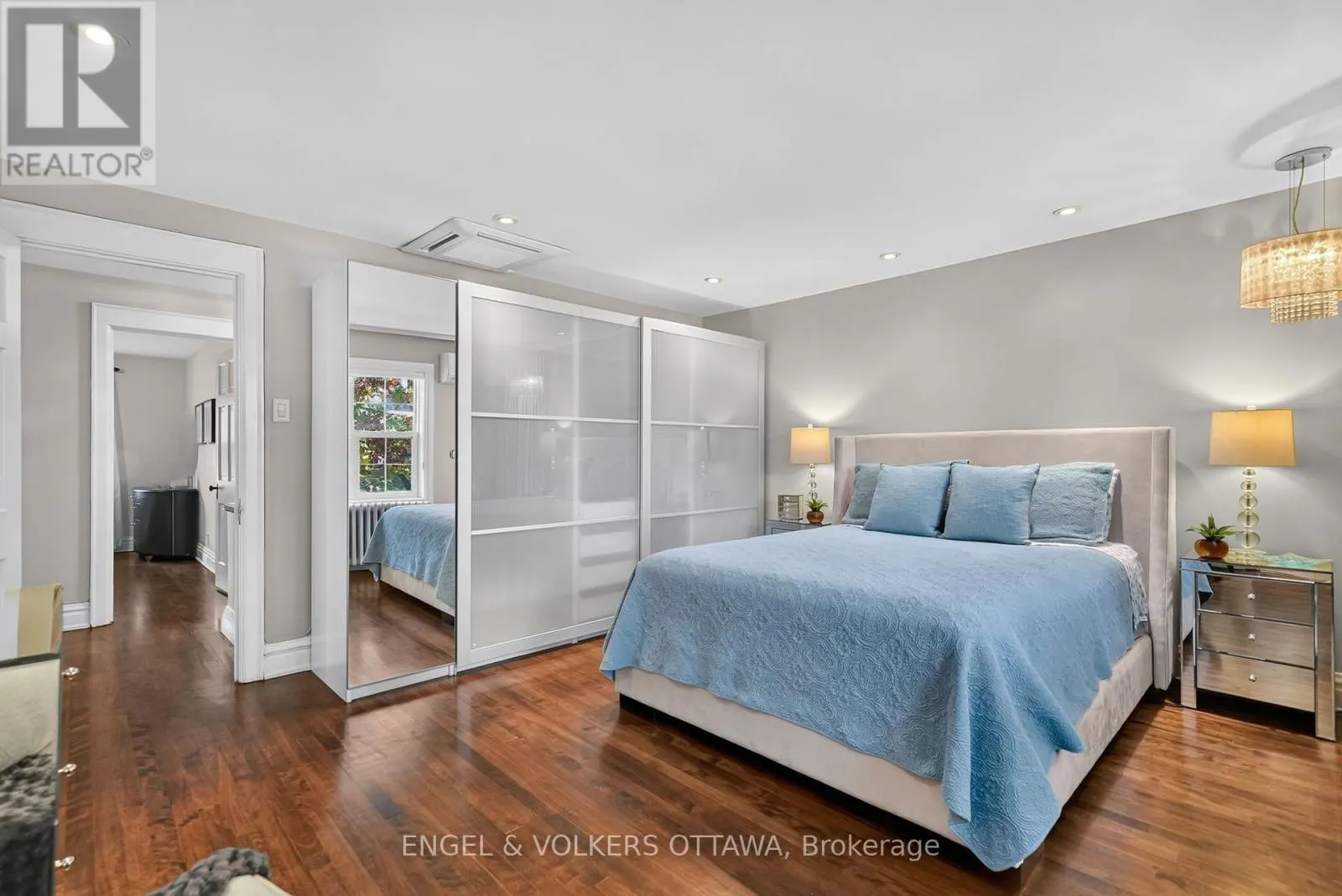 122 RENFREW AVENUE