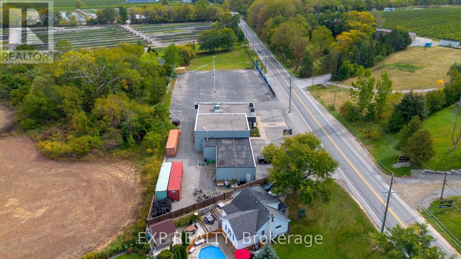 4735 KING STREET E