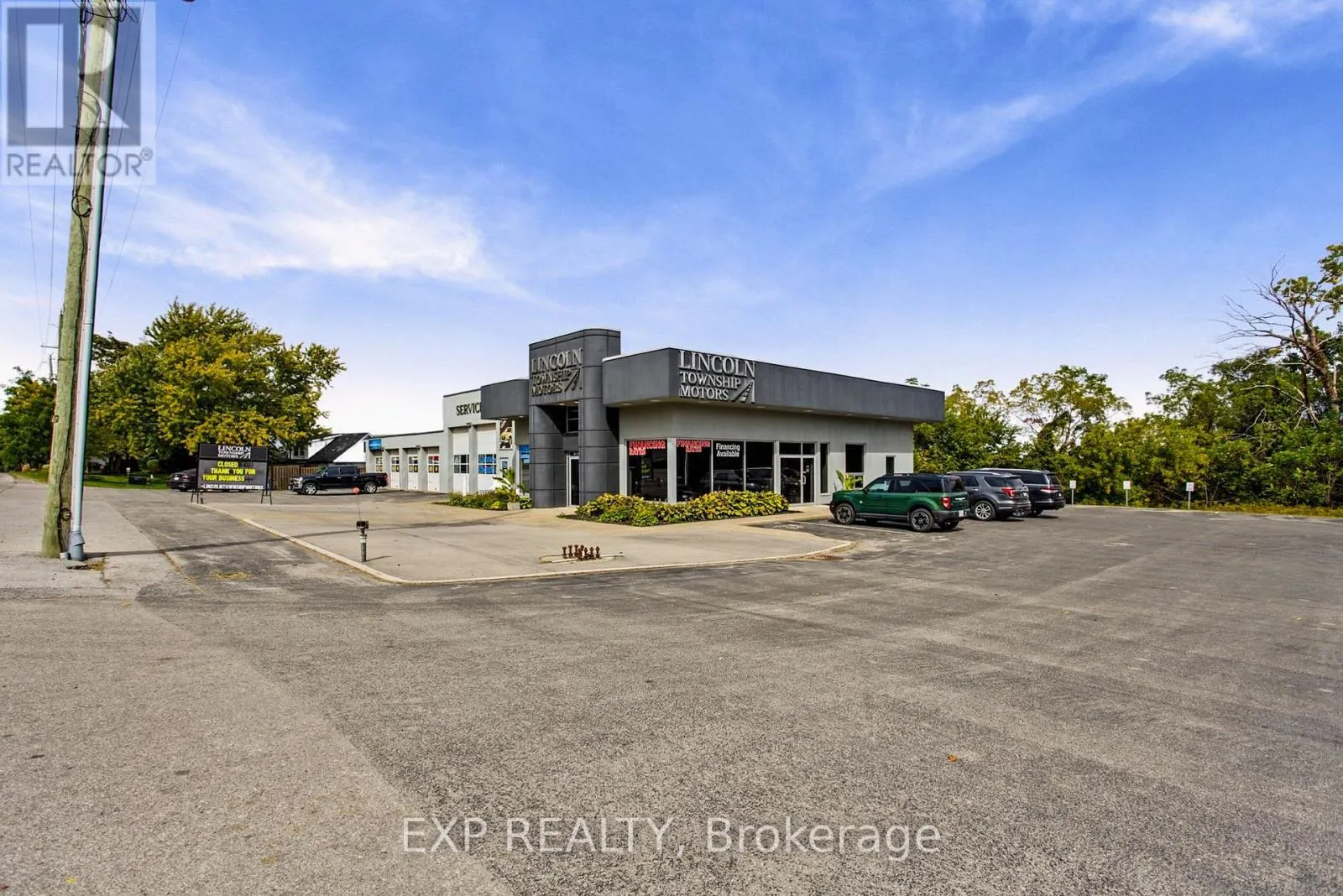 4735 KING STREET E