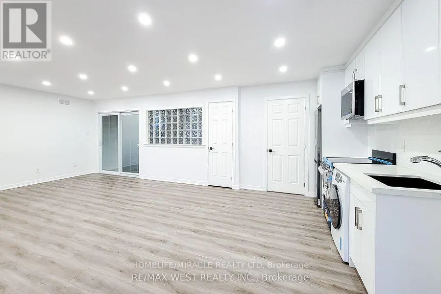 184 BEACH BOULEVARD