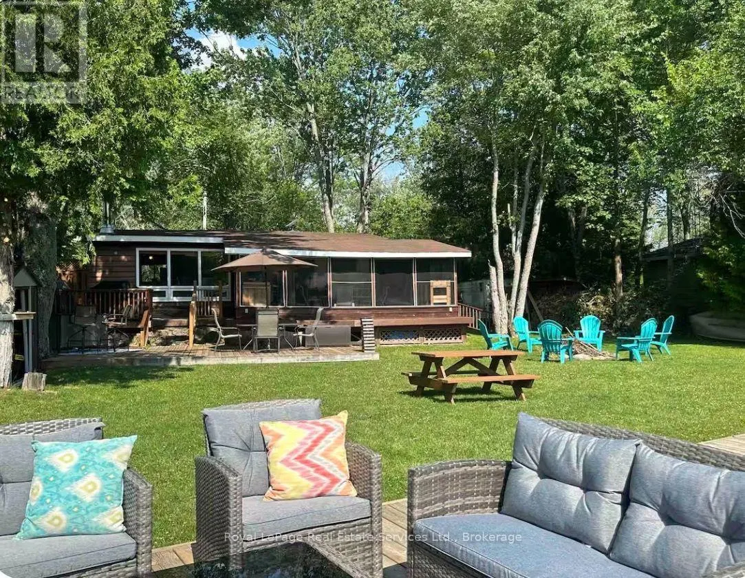 166 MOORINGS DRIVE