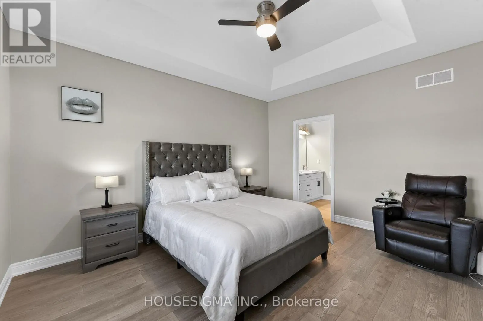 11 - 154 PORT ROBINSON ROAD