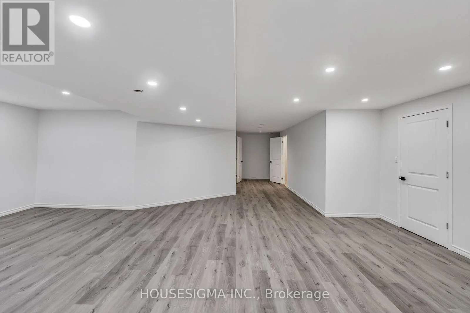 11 - 154 PORT ROBINSON ROAD