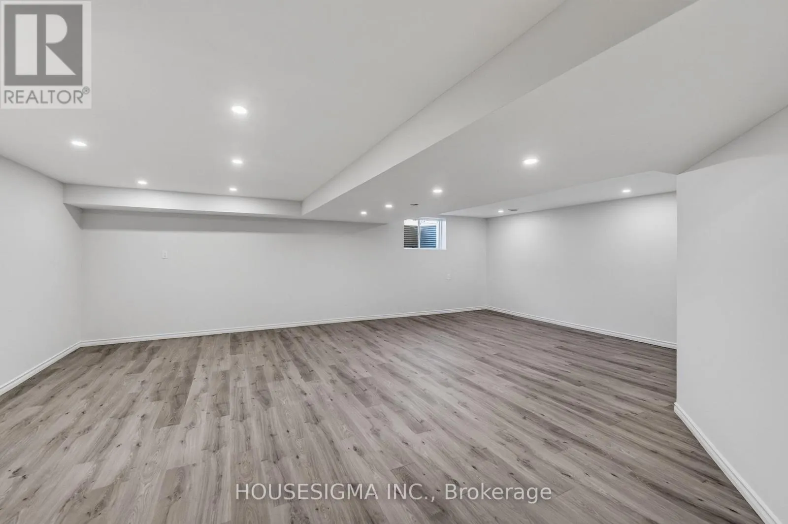 11 - 154 PORT ROBINSON ROAD