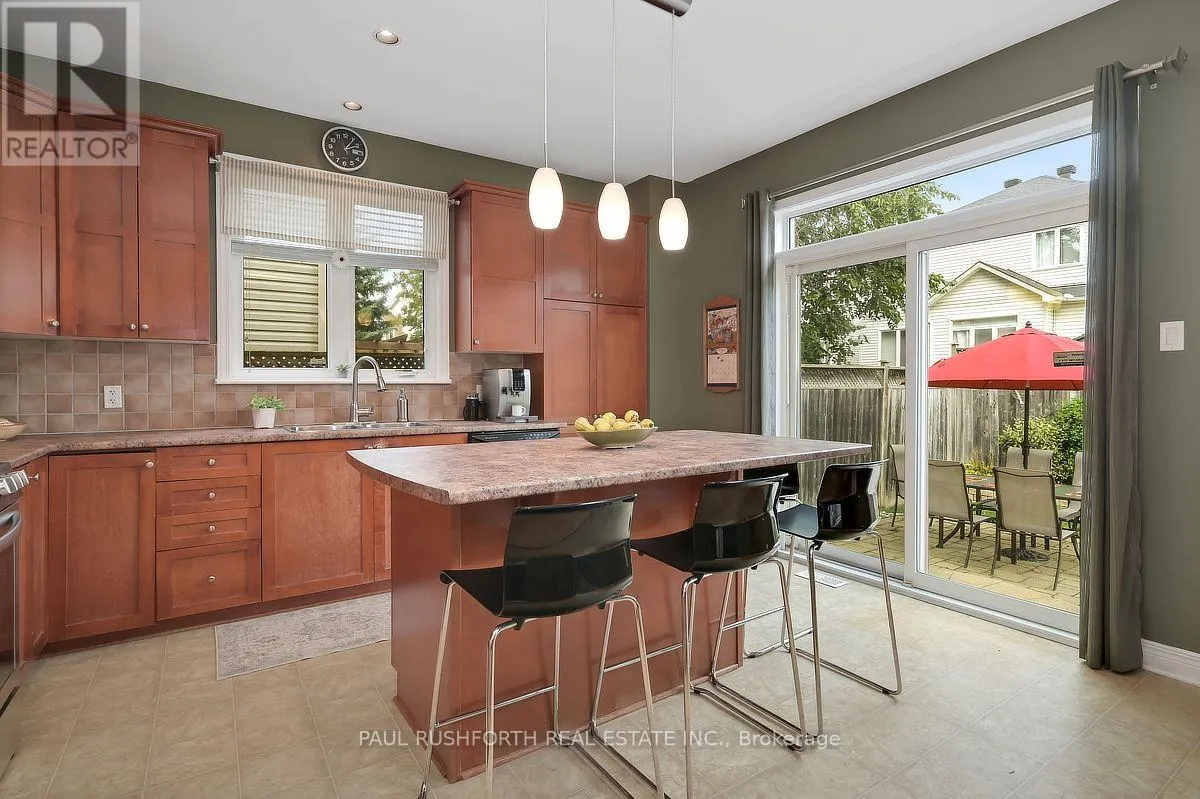 422 CLARIDGE DRIVE