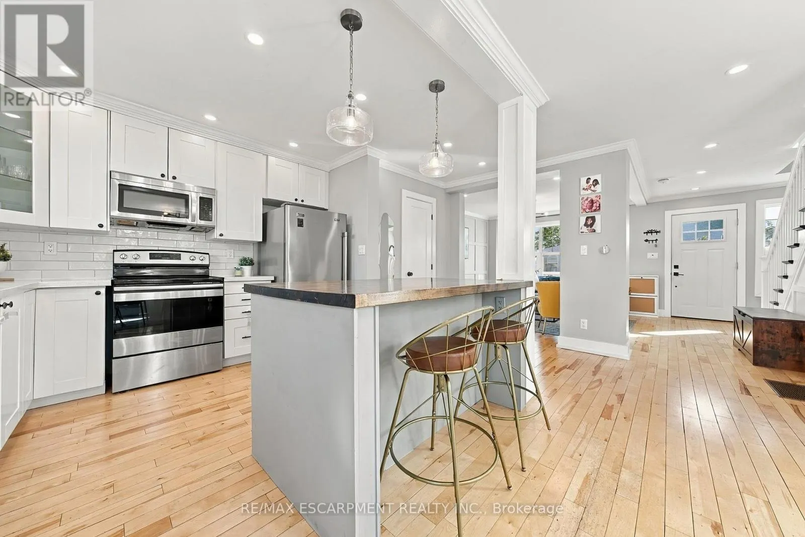1231 DUNSMURE ROAD