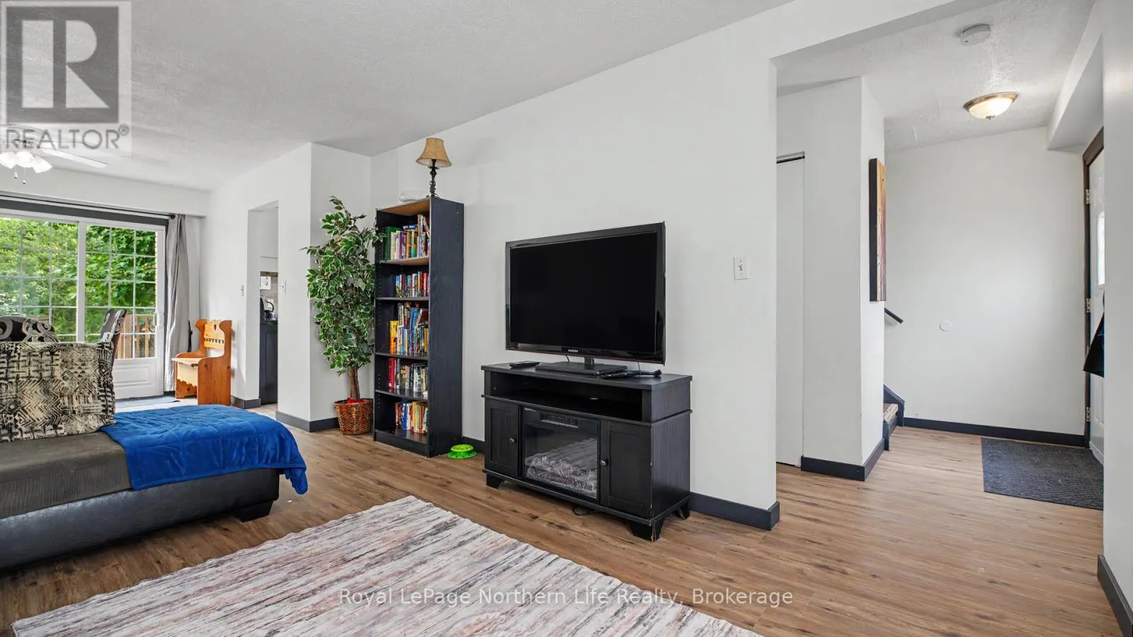 811 TACKABERRY DRIVE