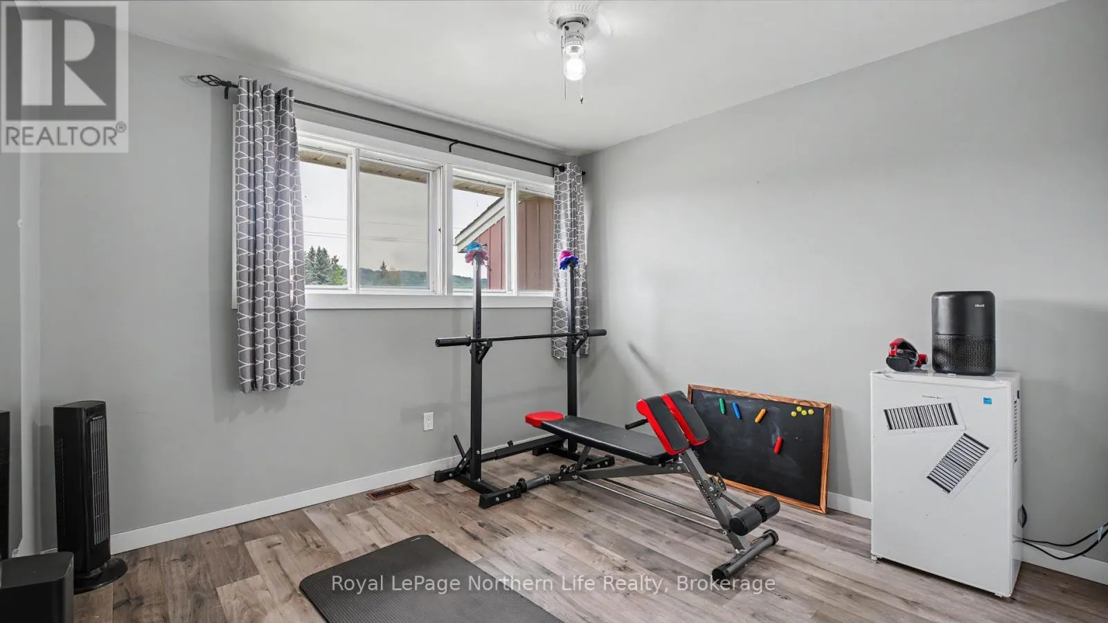 811 TACKABERRY DRIVE