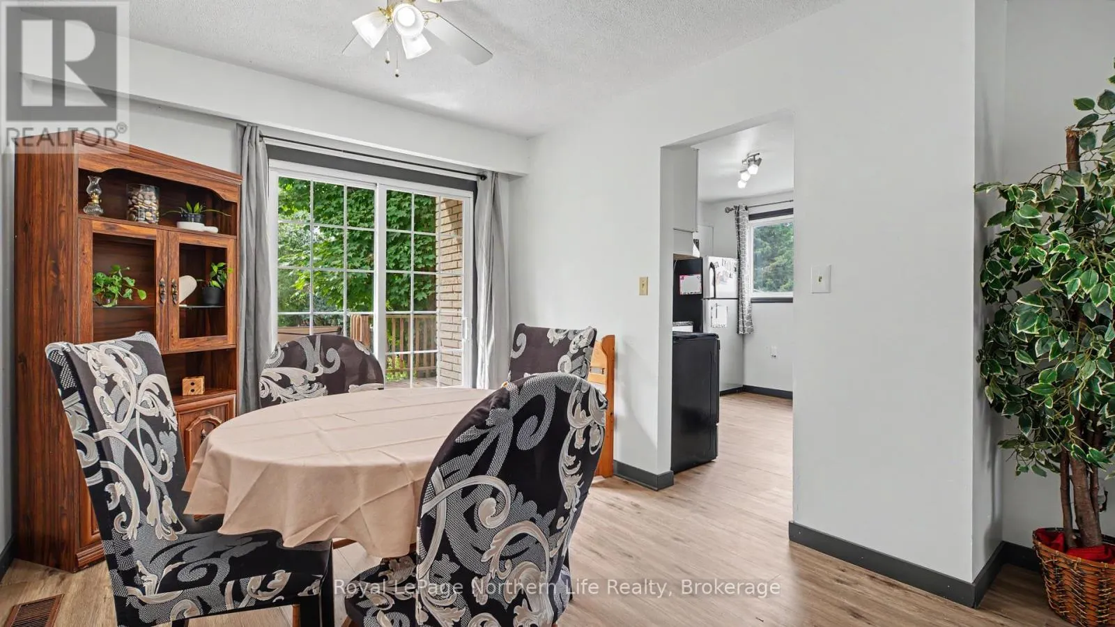 811 TACKABERRY DRIVE