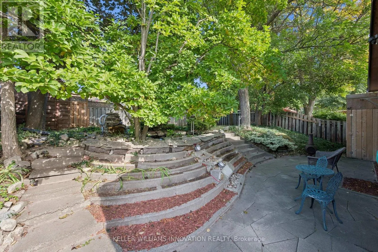 128 BRIAR KNOLL DRIVE