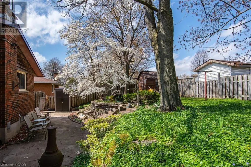 128 BRIAR KNOLL DRIVE