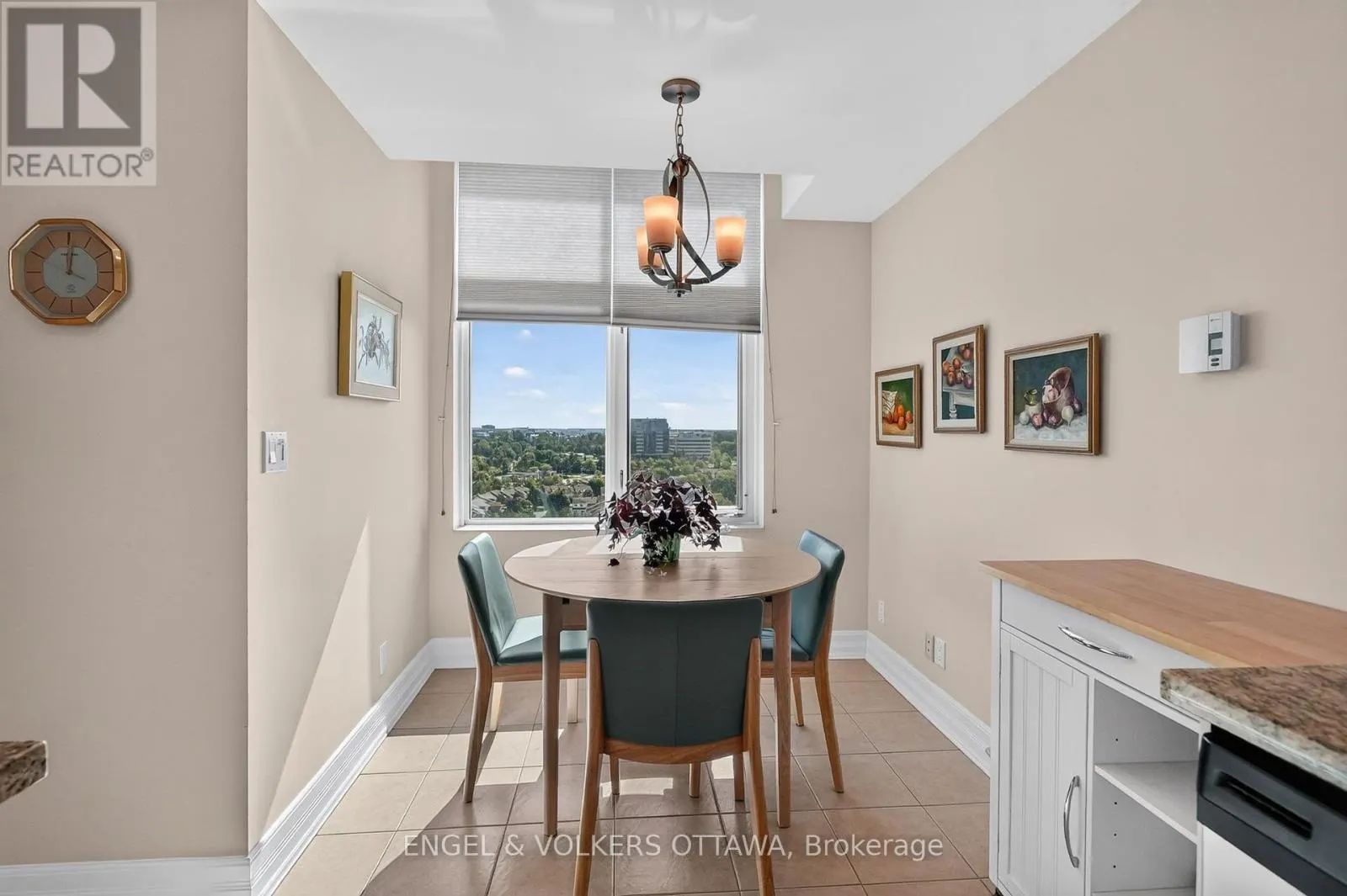 1608 - 3580 RIVERGATE WAY