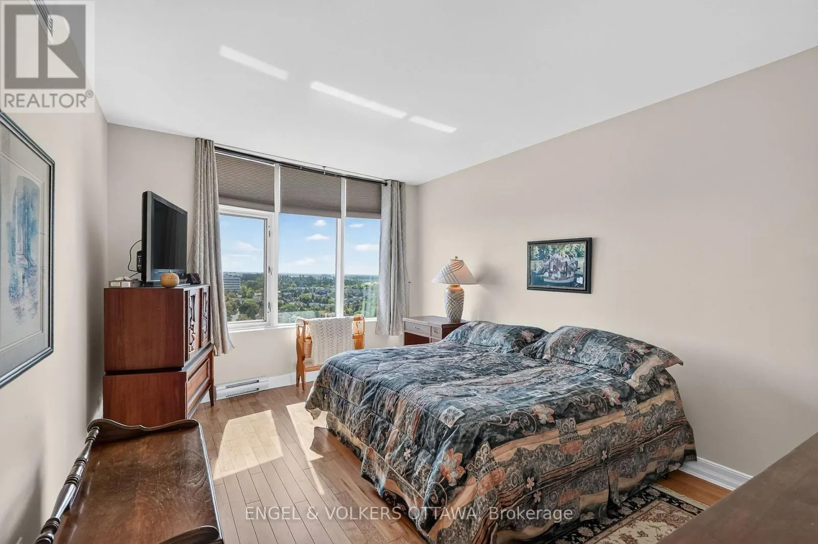 1608 - 3580 RIVERGATE WAY