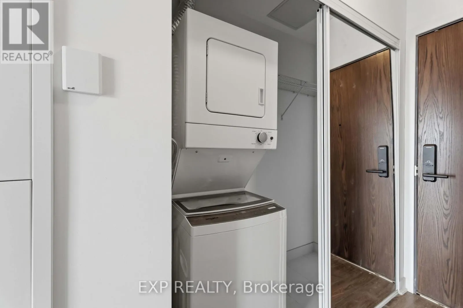 1119 - 2782 BARTON STREET E