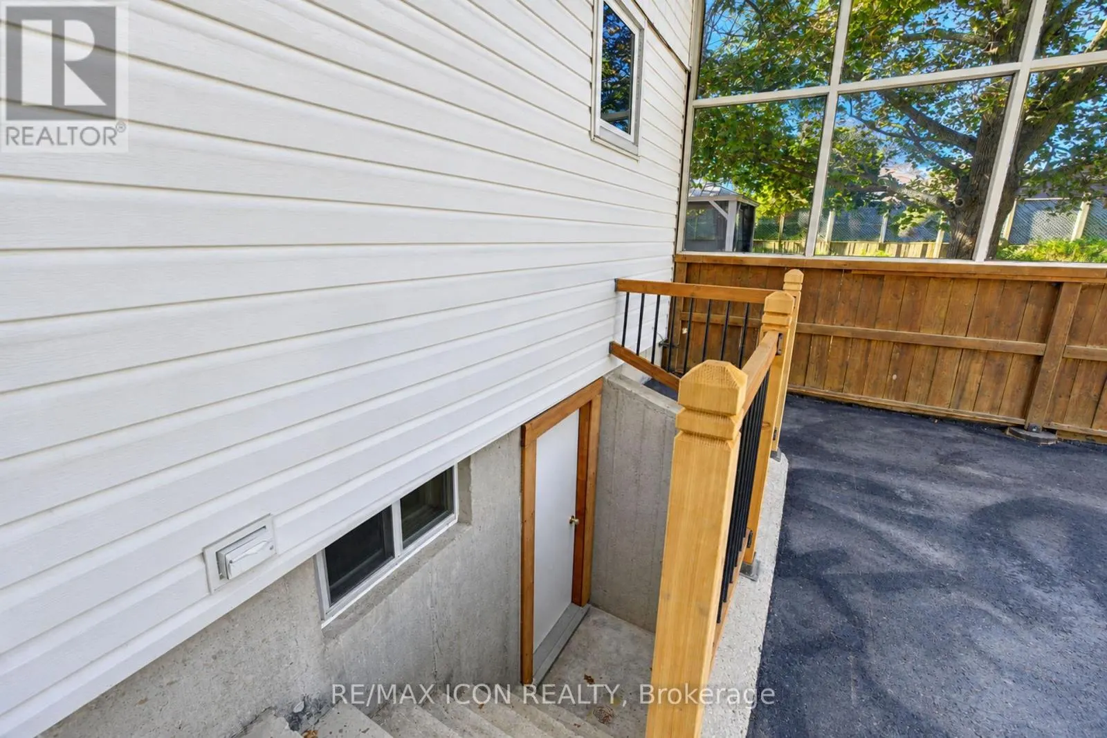 64 LOWREY AVENUE S