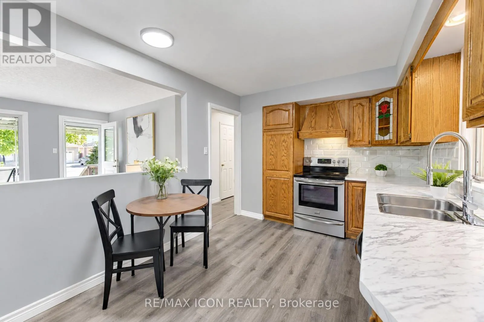 64 LOWREY AVENUE S