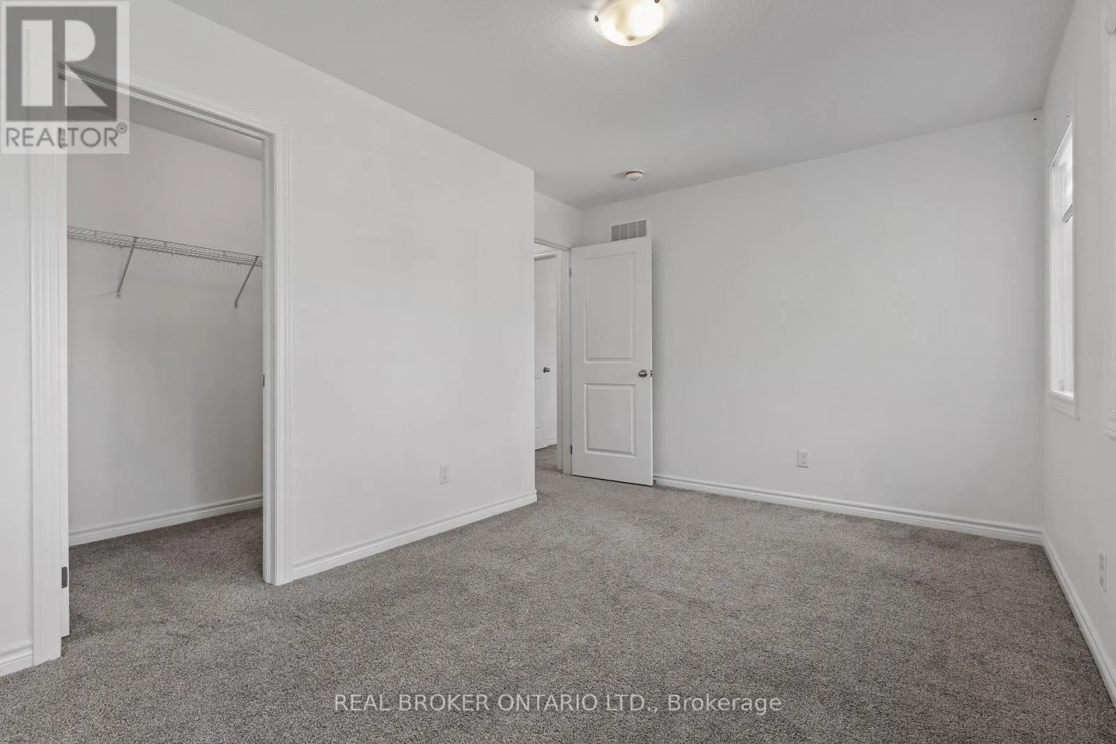 91 WOODEDGE CIRCLE