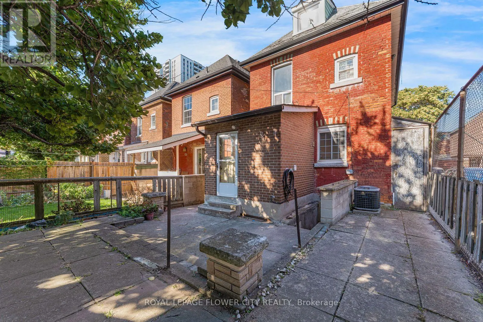 11 MCNEIL STREET