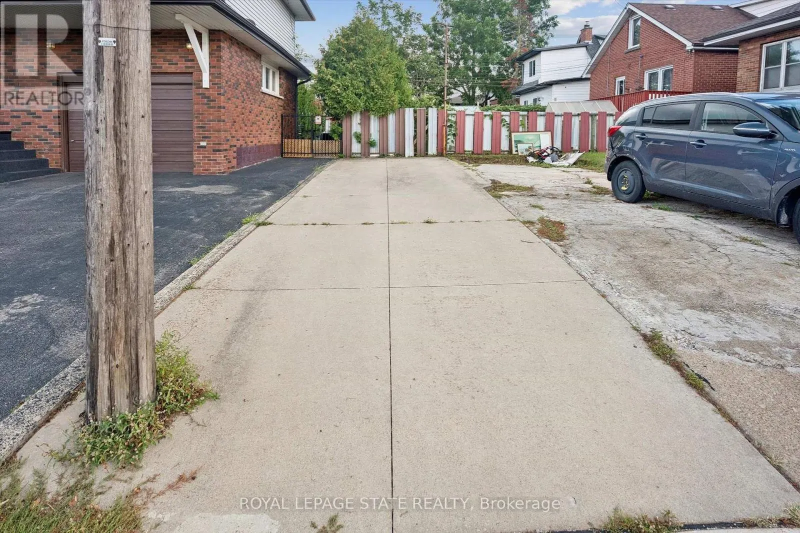 1873 MAIN STREET E