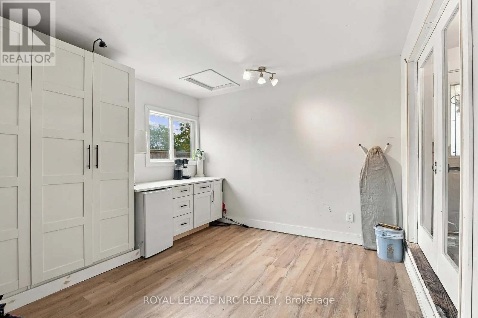 26 PINEHURST DRIVE