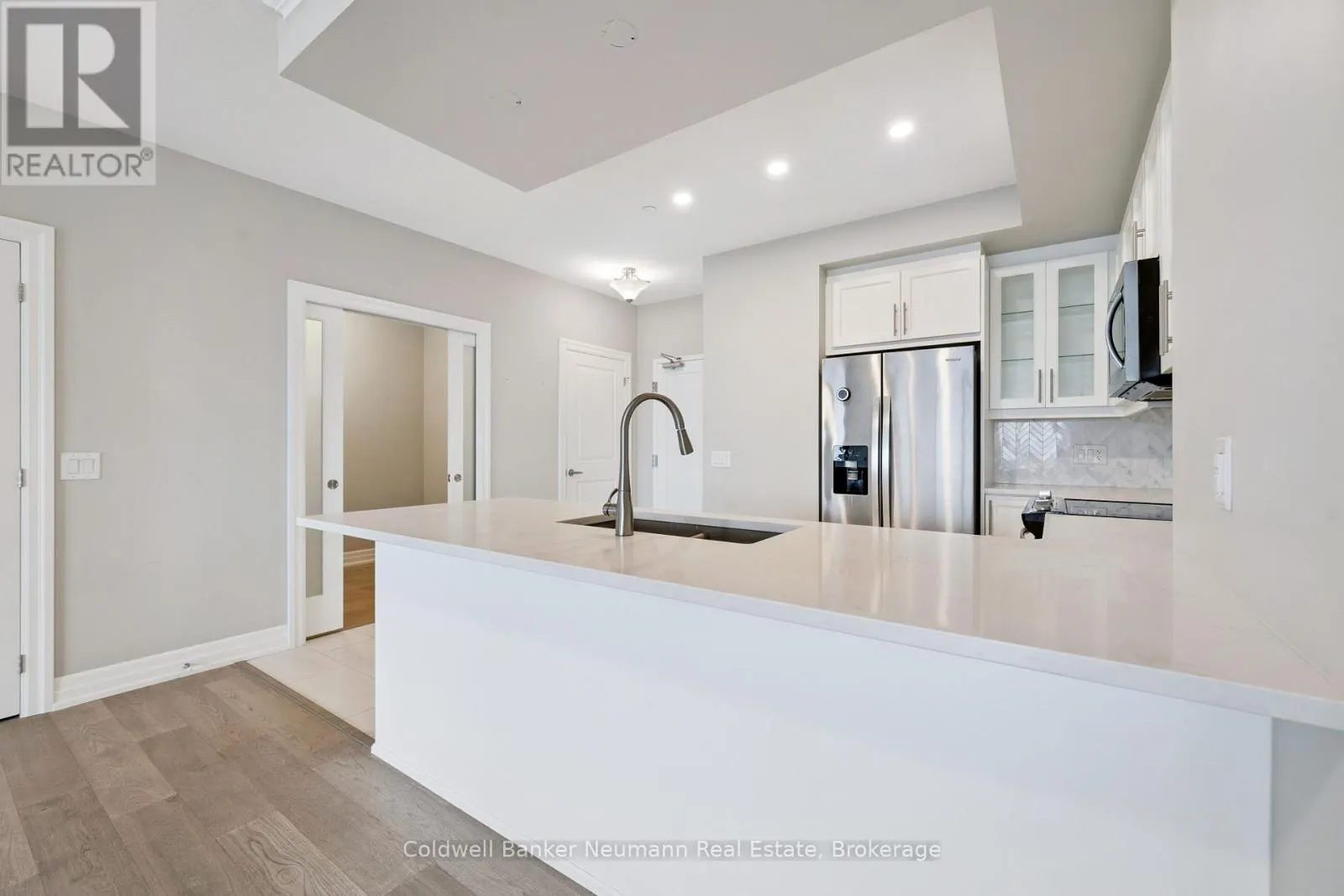 908 - 1880 GORDON STREET #908