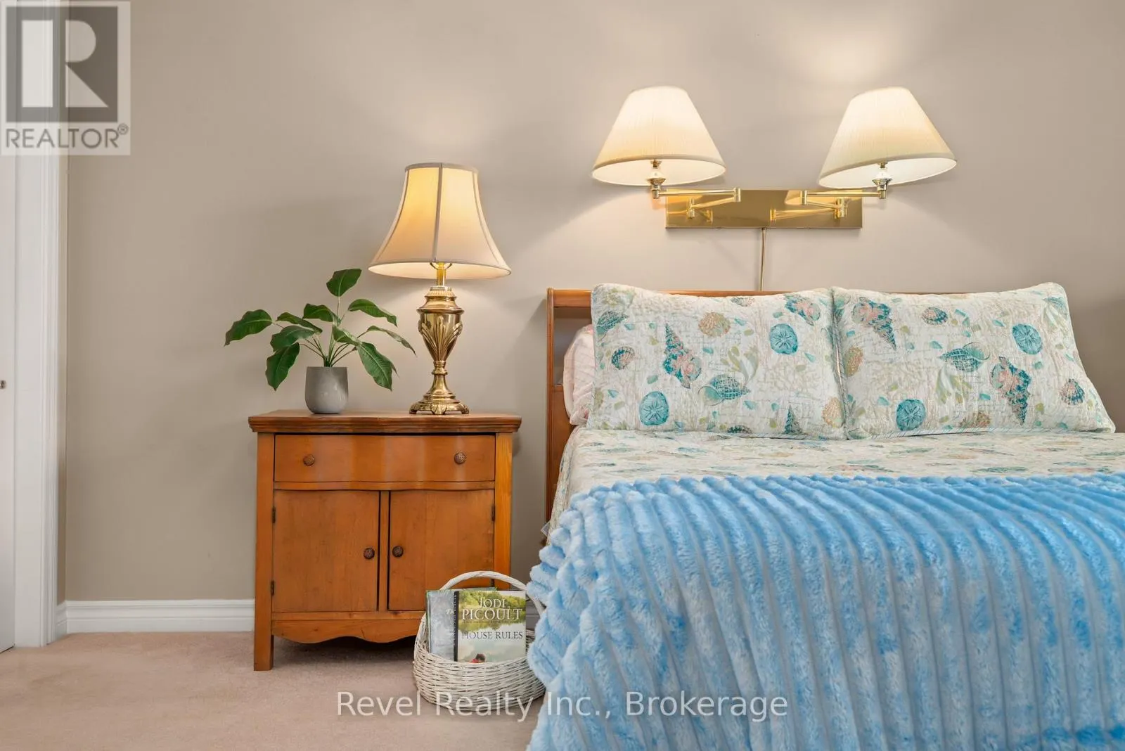 302 - 3 HERITAGE WAY #302
