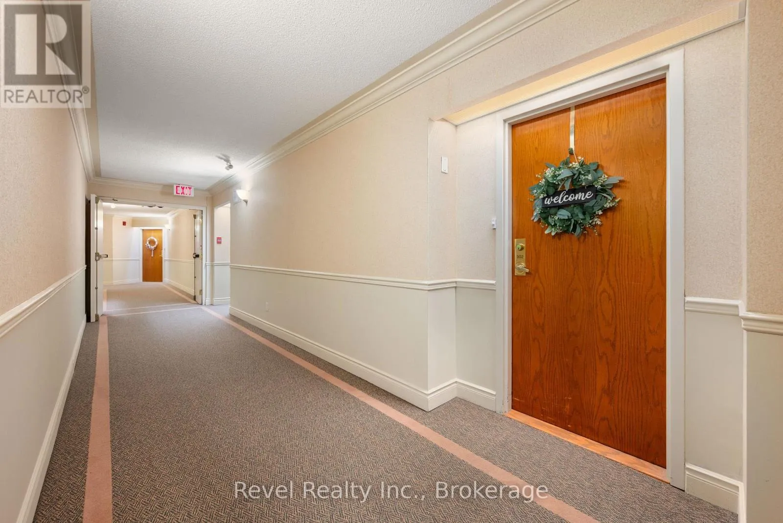 302 - 3 HERITAGE WAY #302