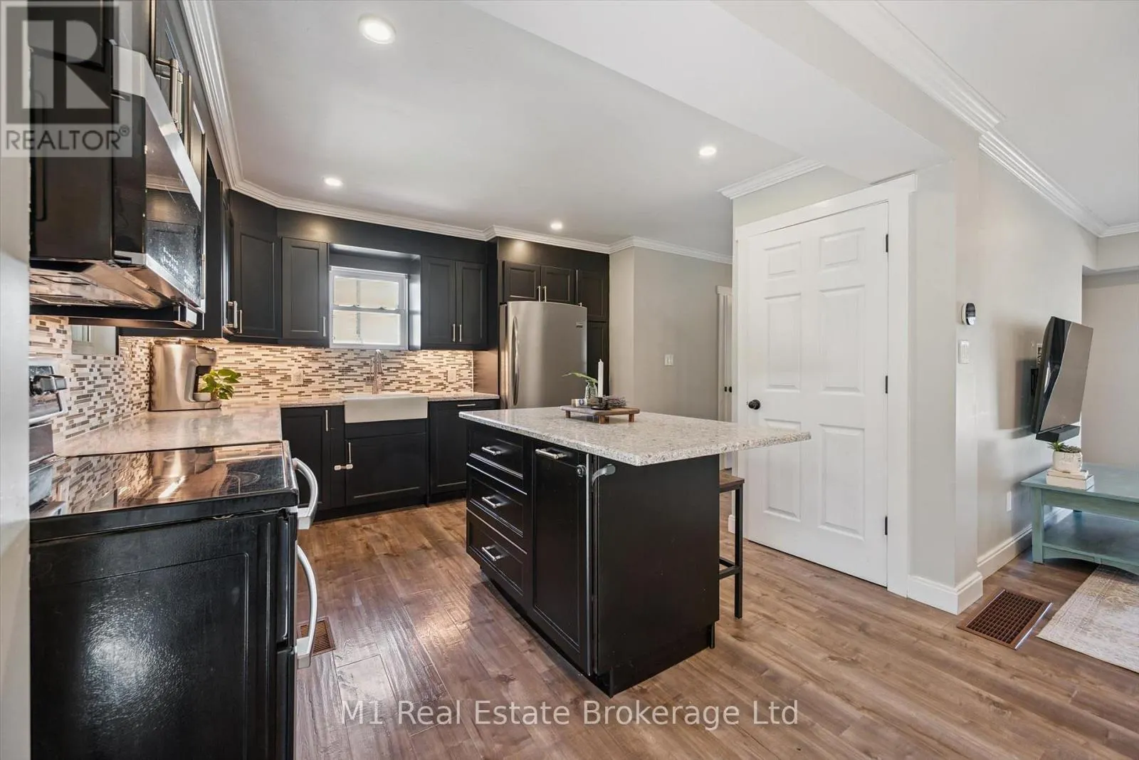 53 JOHANNA DRIVE