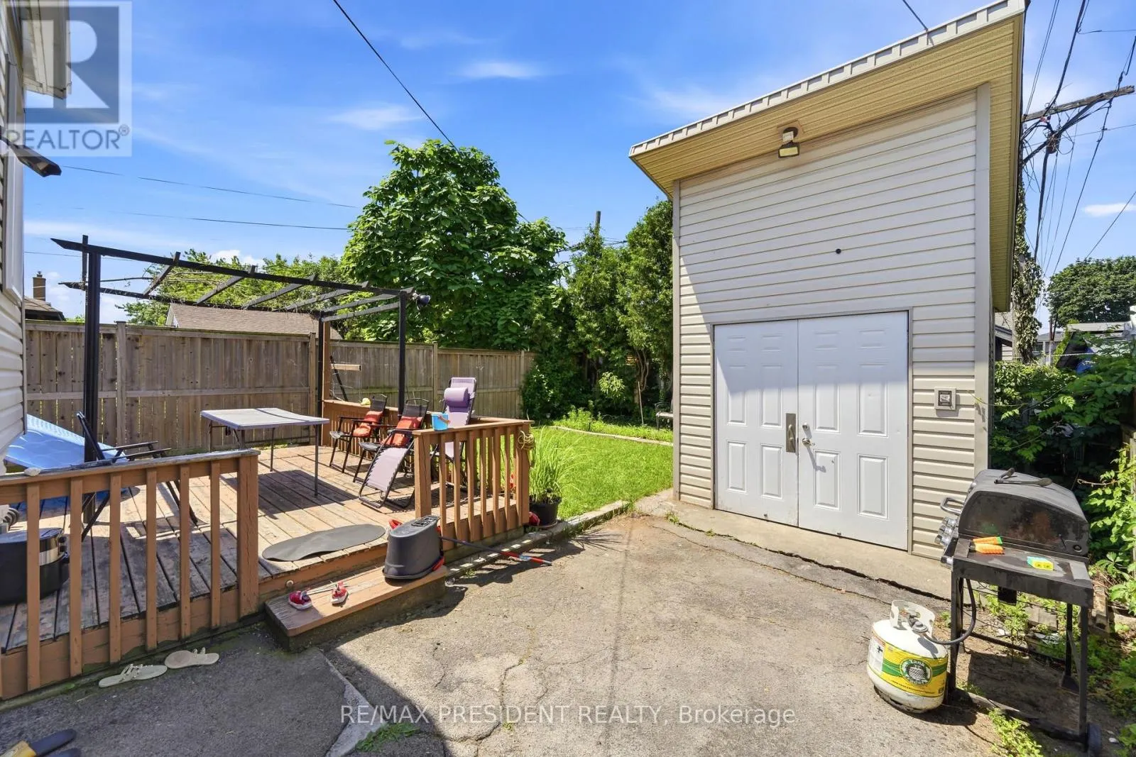 43 ADAIR AVENUE N